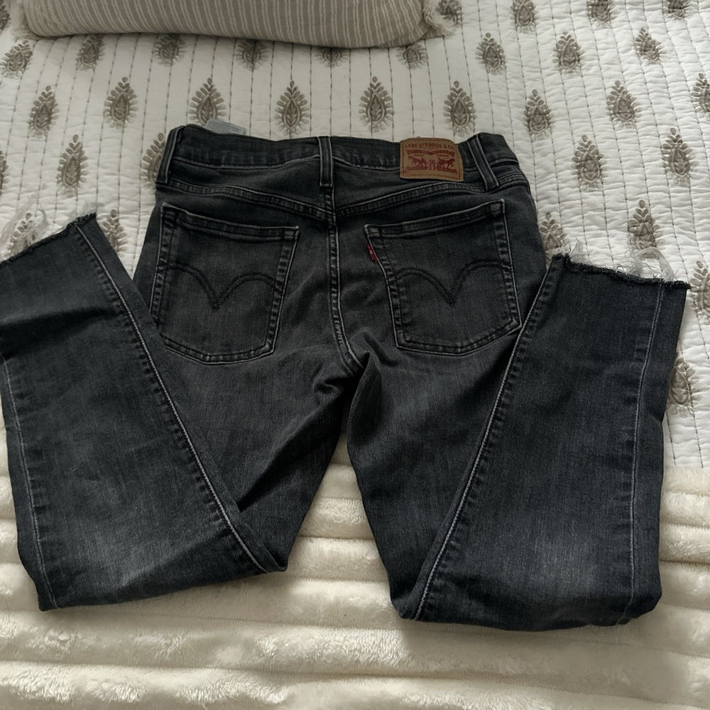 Levi's Women's Charcoal wedgie skinny Jeans